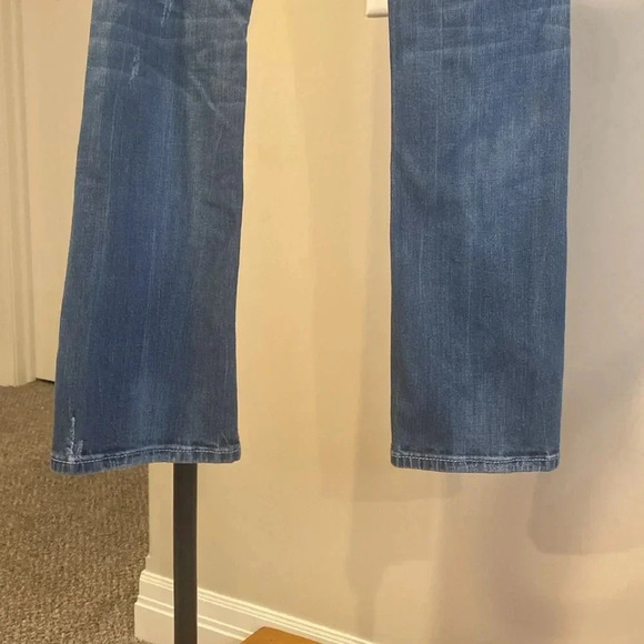 Miss Me Boot cut jeans. size 29 Like New! - Picture 5 of 10